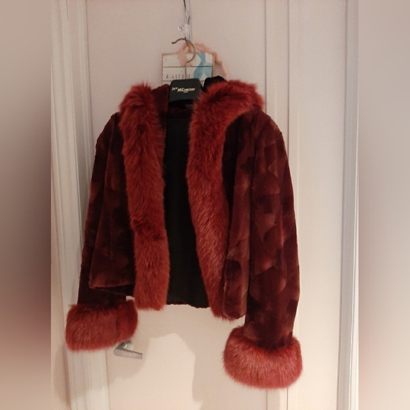 Fur coat - Picture 4 of 7